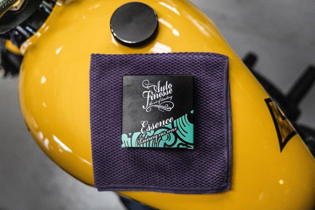 Essence Autowachs - Auto Finesse